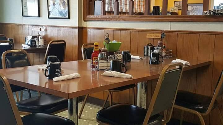 Kountry Kitchen | restaurant | 1920 N Mitchell St, Cadillac, MI 49601, USA | 2317754610 OR +1 231-775-4610