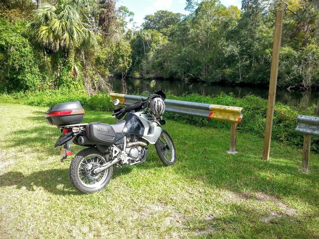 Riverside Inn | restaurant | 6301 Riverside Dr, Yankeetown, FL 34498, USA | 3524415002 OR +1 352-441-5002