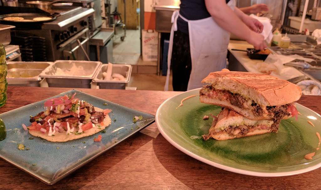 Ola Cocina Taqueria | restaurant | 62 Barrette St, Vanier, ON K1L 8A5, Canada | 6137466222 OR +1 613-746-6222