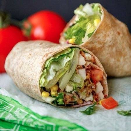 Freshii | restaurant | 861 York Mills Rd, North York, ON M3B 1Y2, Canada | 4163840145 OR +1 416-384-0145