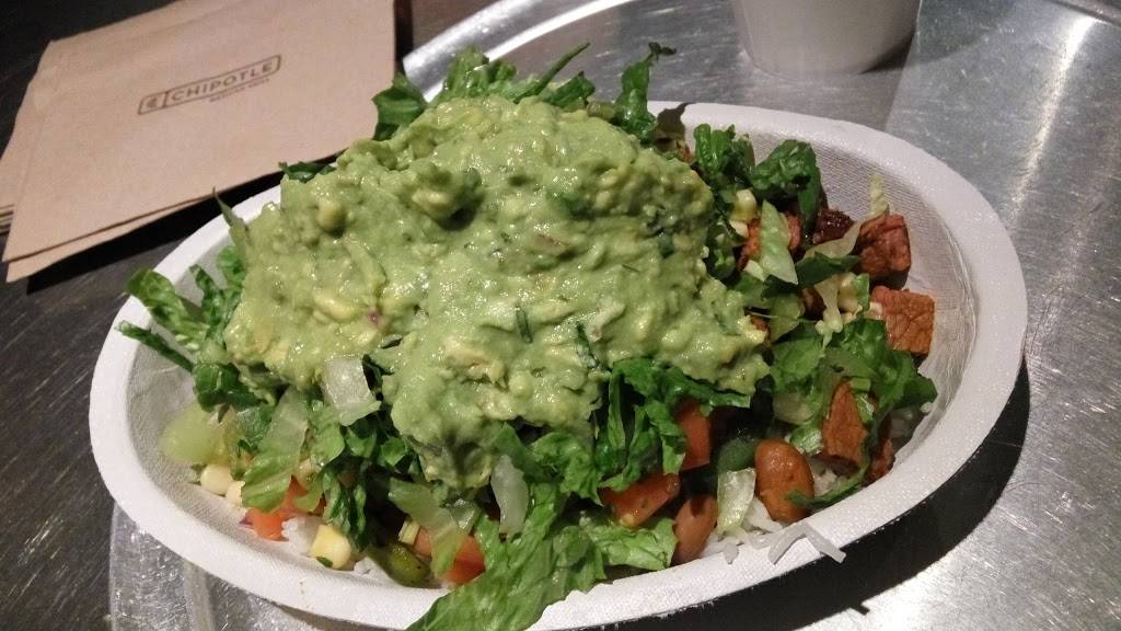 Chipotle Mexican Grill | restaurant | 731 Spectrum Center Dr, Irvine, CA 92618, USA | 9497530554 OR +1 949-753-0554