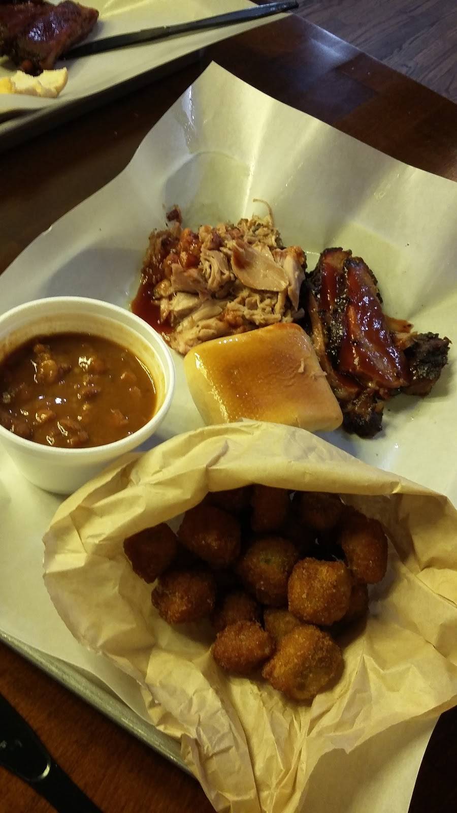 Dickeys Barbecue Pit | restaurant | 196 Flatbush Ave ste a, Brooklyn, NY 11217, USA | 3478895400 OR +1 347-889-5400