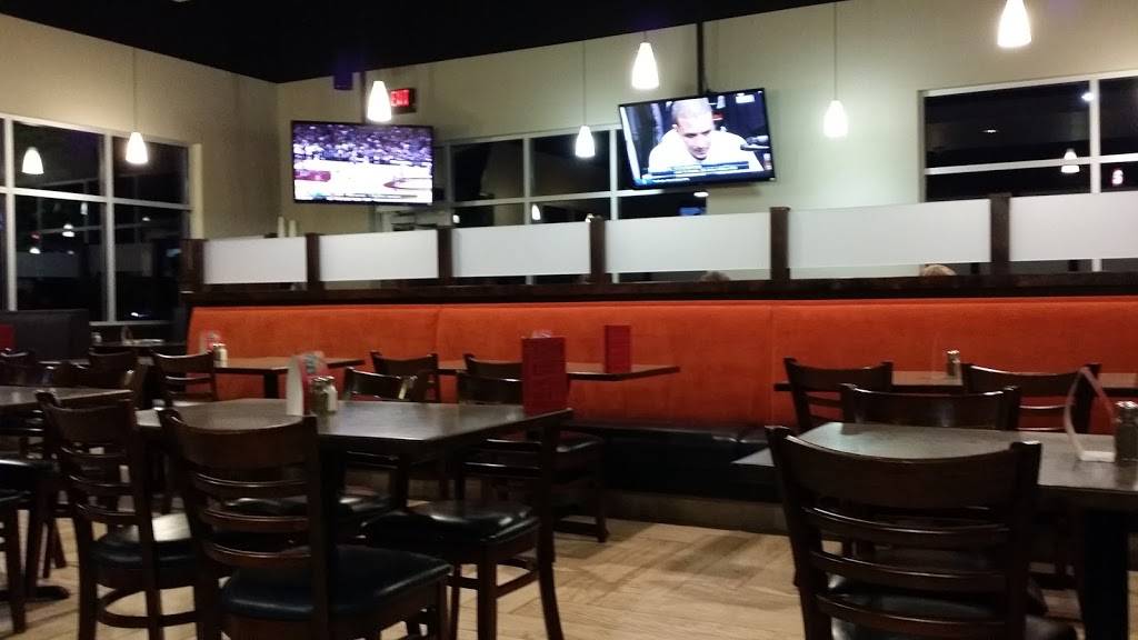 Bostons Restaurant & Sports Bar | restaurant | 3324 Owen Rd, Fenton, MI 48430, USA | 8107505800 OR +1 810-750-5800