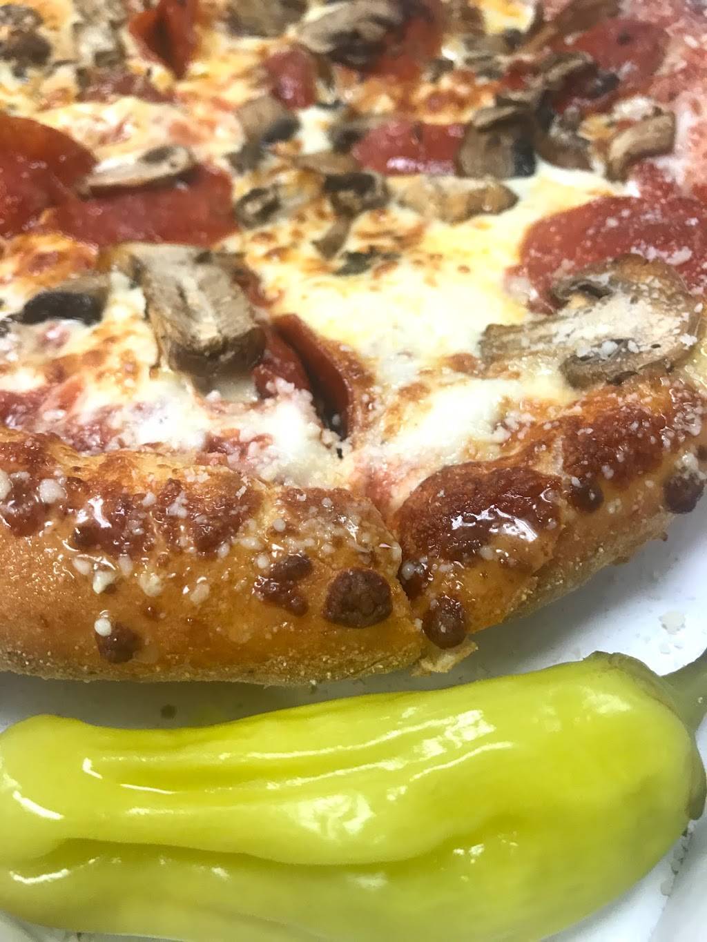 Eudicis Pizza | restaurant | 184 Church St, Freeland, MI 48623, USA | 9896955165 OR +1 989-695-5165