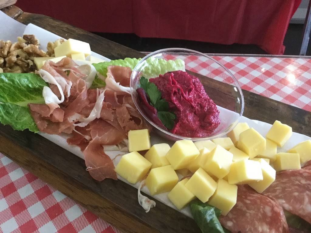 The Provender Store | restaurant | 2018, 1, Austin Ave, Waco, TX 76701, USA | 2542654327 OR +1 254-265-4327