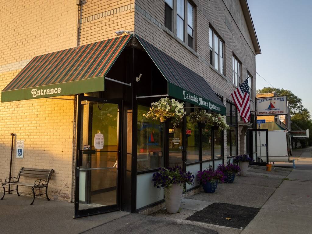 Lakeside Haven Family Restaurant | restaurant | 3212 Lake Ave, Rochester, NY 14612, USA | 5856638570 OR +1 585-663-8570