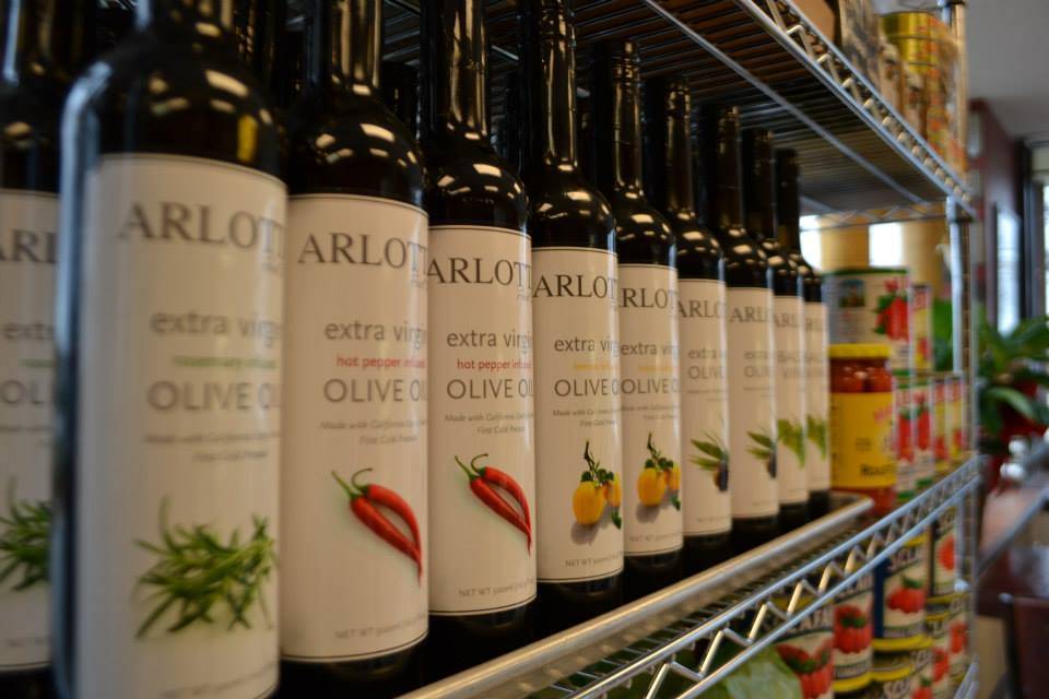 Bambino Ravioli Pastificio | restaurant | 786 Grand Blvd, Deer Park, NY 11729, USA | 6319408490 OR +1 631-940-8490