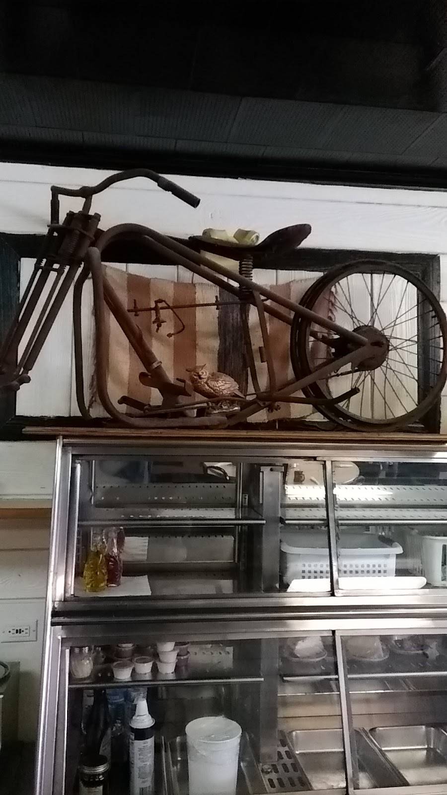 Marshall Family Restaurant | restaurant | 701 Archer Ave, Marshall, IL 62441, USA | 2178263342 OR +1 217-826-3342