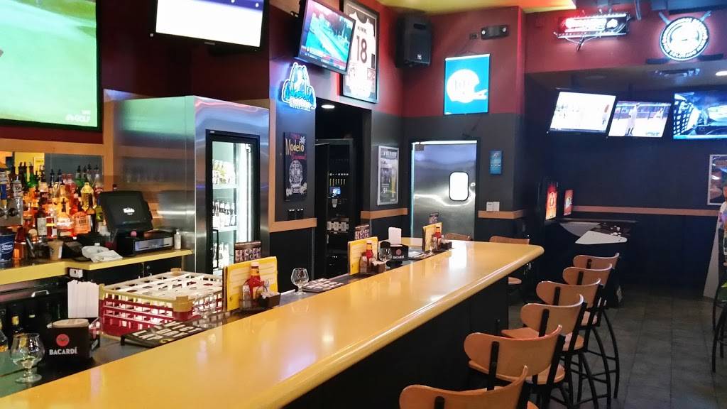 Buffalo Wild Wings | meal takeaway | 1505 Rocky Mountain Ave, Loveland, CO 80538, USA | 9704611999 OR +1 970-461-1999