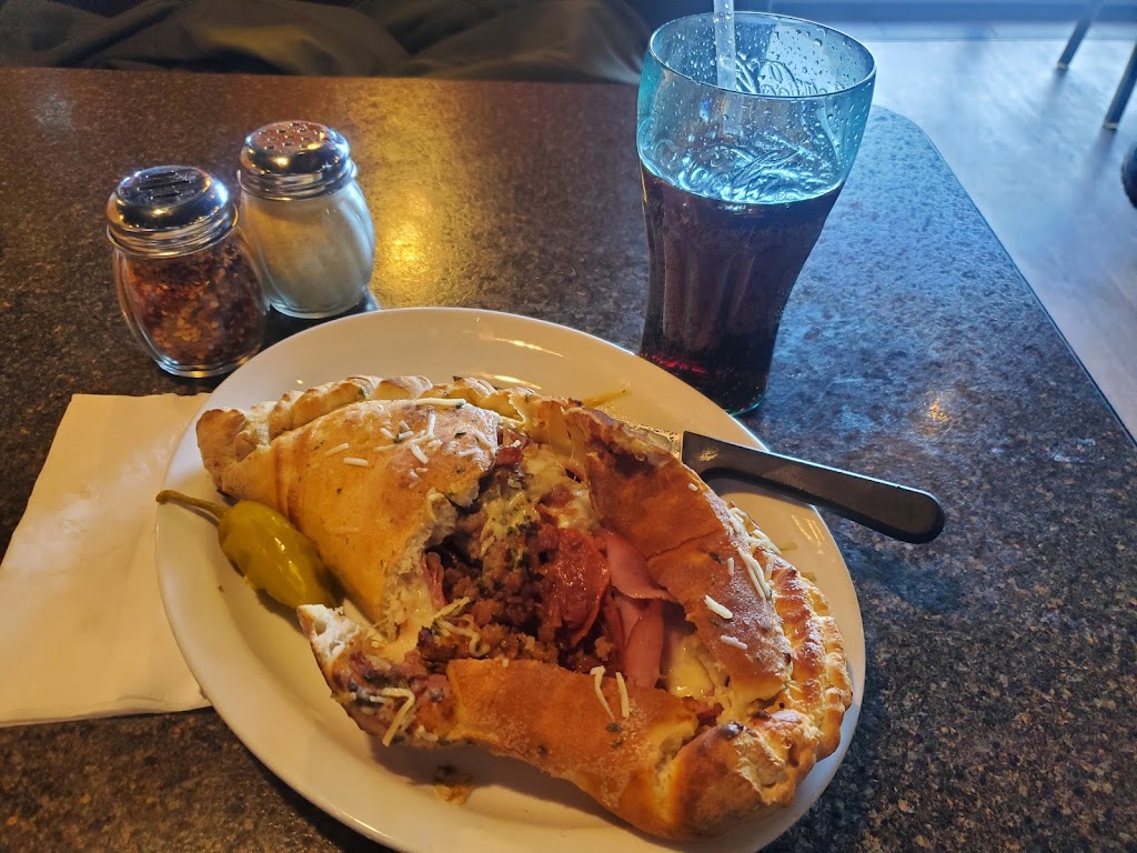 Fieldhouse Pizza & Pub - North Spokane | restaurant | 4423 W Wellesley Ave, Spokane, WA 99205, USA | 5094741991 OR +1 509-474-1991