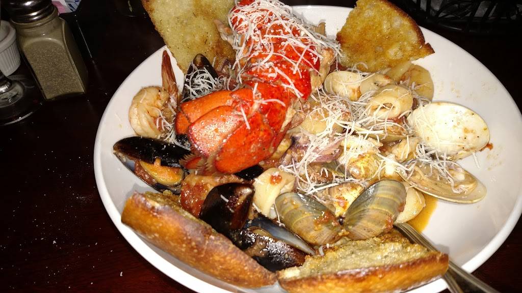 Palermo | restaurant | 15717 City View Dr, Midlothian, VA 23113, USA | 8043787643 OR +1 804-378-7643