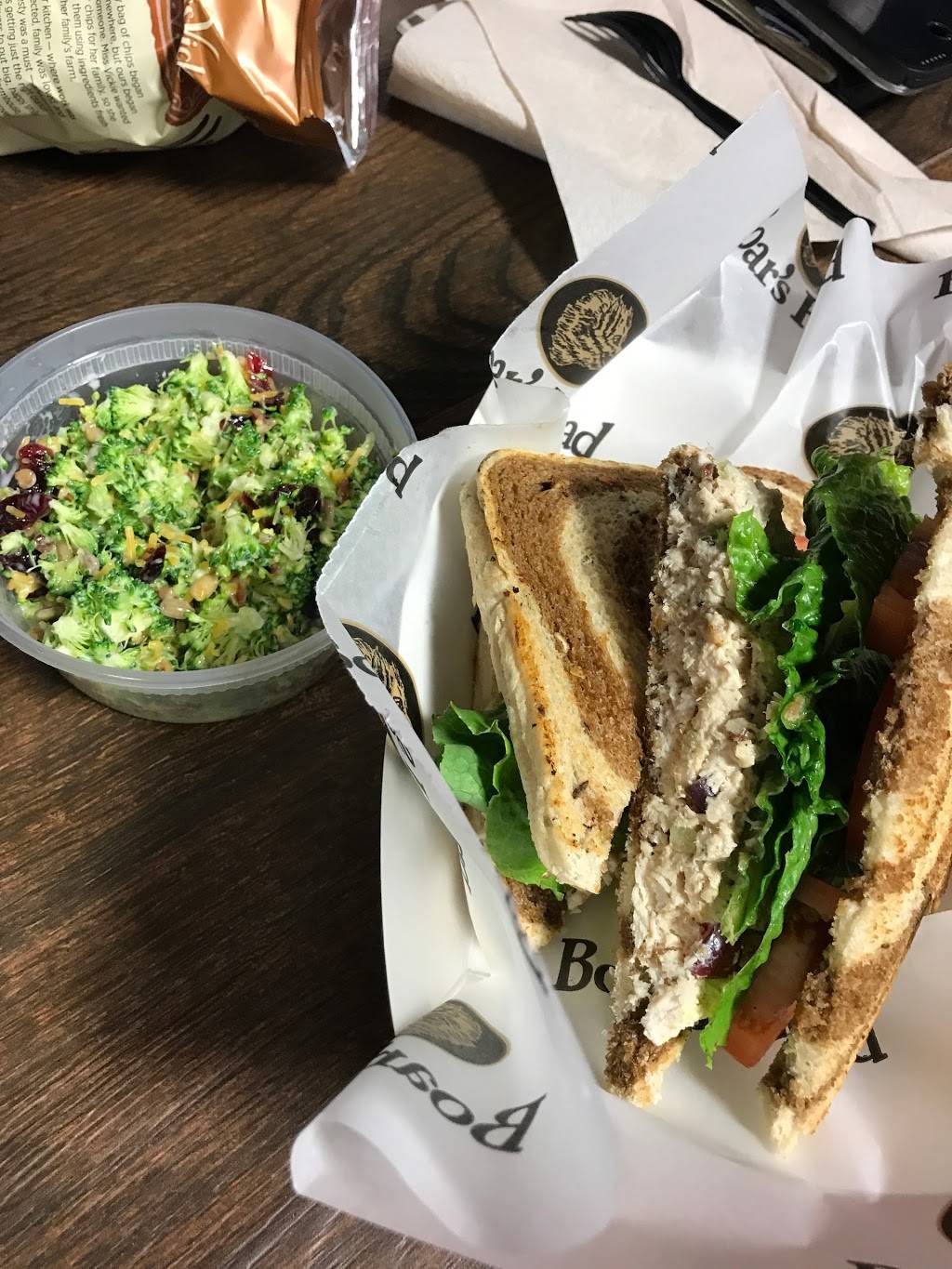 Mountain Goat Market | restaurant | 109 Main St, Monteagle, TN 37356, USA | 9319242727 OR +1 931-924-2727