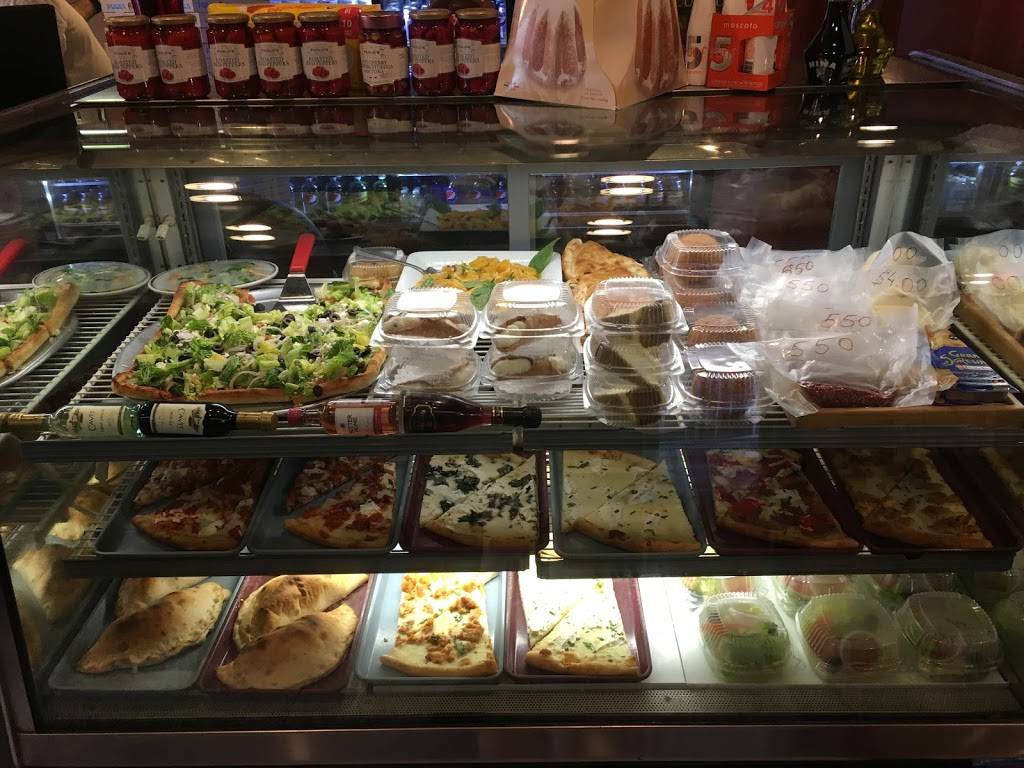 Ninos Pizzeria & Cucina | restaurant | 201 Mastic Beach Rd, Mastic Beach, NY 11951, USA | 6313990950 OR +1 631-399-0950