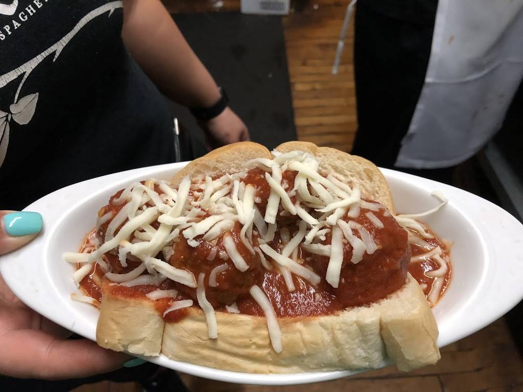 White Rose Spaghetti House | restaurant | 802 Standard Ave, Masury, OH 44438, USA | 3304488823 OR +1 330-448-8823