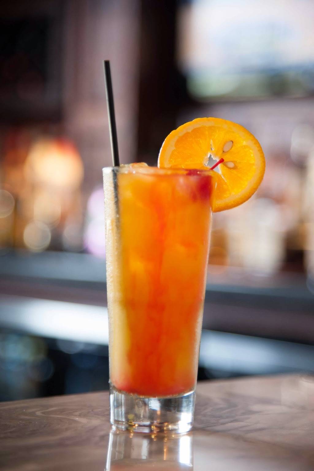 Capitol Bistro & Bar | cafe | 7600 Merriman Rd, Romulus, MI 48174, USA | 7347109800 OR +1 734-710-9800