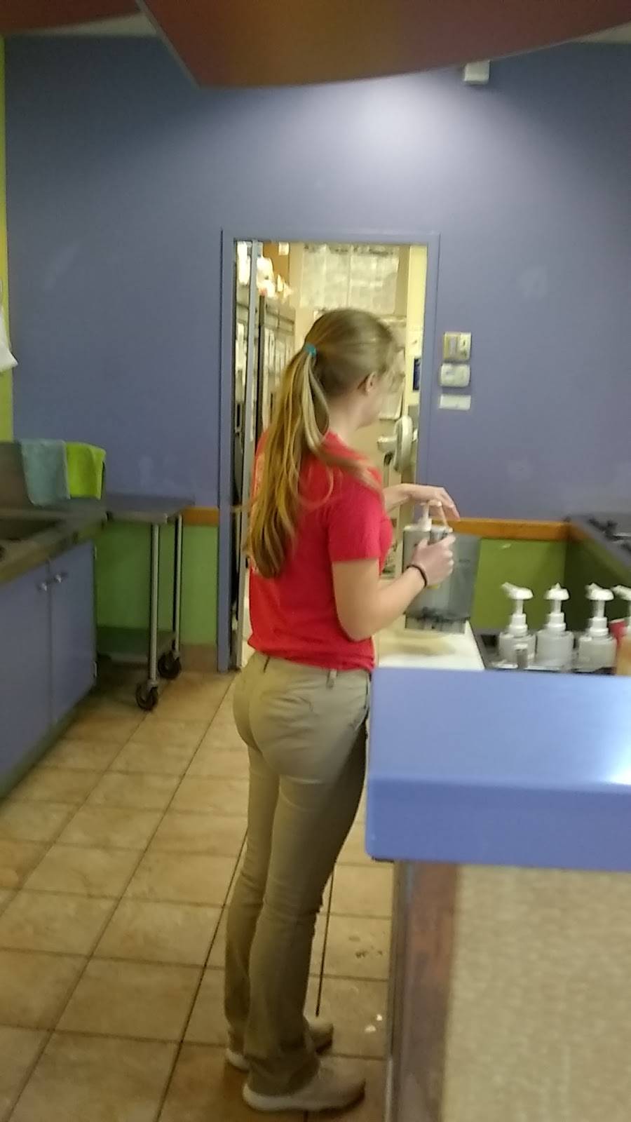 Smoothie King | restaurant | 4970 Barksdale Blvd #1300, Bossier City, LA 71112, USA | 3187477795 OR +1 318-747-7795