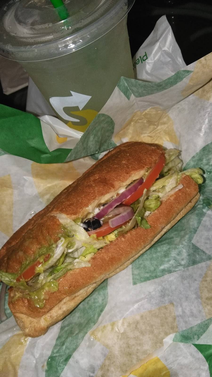 Subway Restaurants | restaurant | 1410 S San Jacinto Ave, San Jacinto, CA 92583, USA | 9516540110 OR +1 951-654-0110