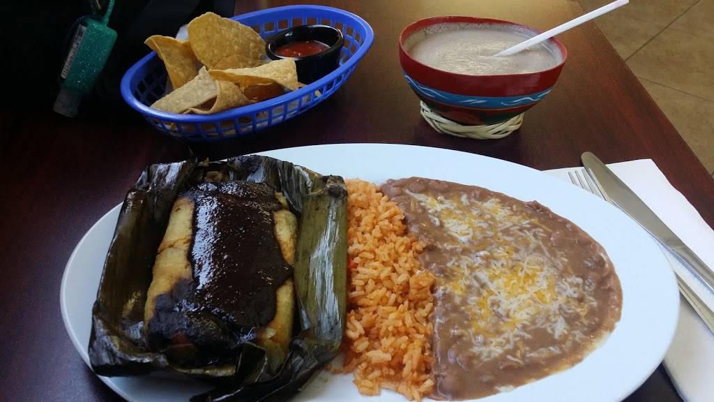 El Tule Oaxacan Cuisine #2 | restaurant | 1514 Linda Vista Dr, San Marcos, CA 92078, USA | 7607447001 OR +1 760-744-7001
