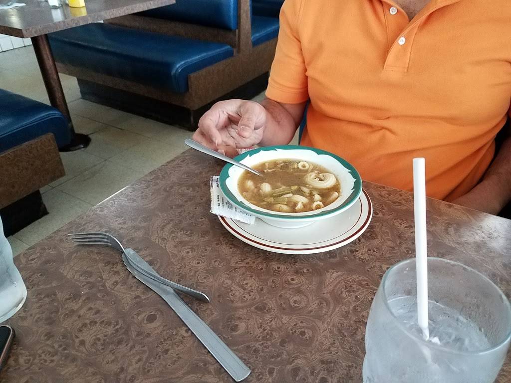 Mandys Restaurant | restaurant | 24050 W Nine Mile Rd, Southfield, MI 48033, USA | 2483562060 OR +1 248-356-2060