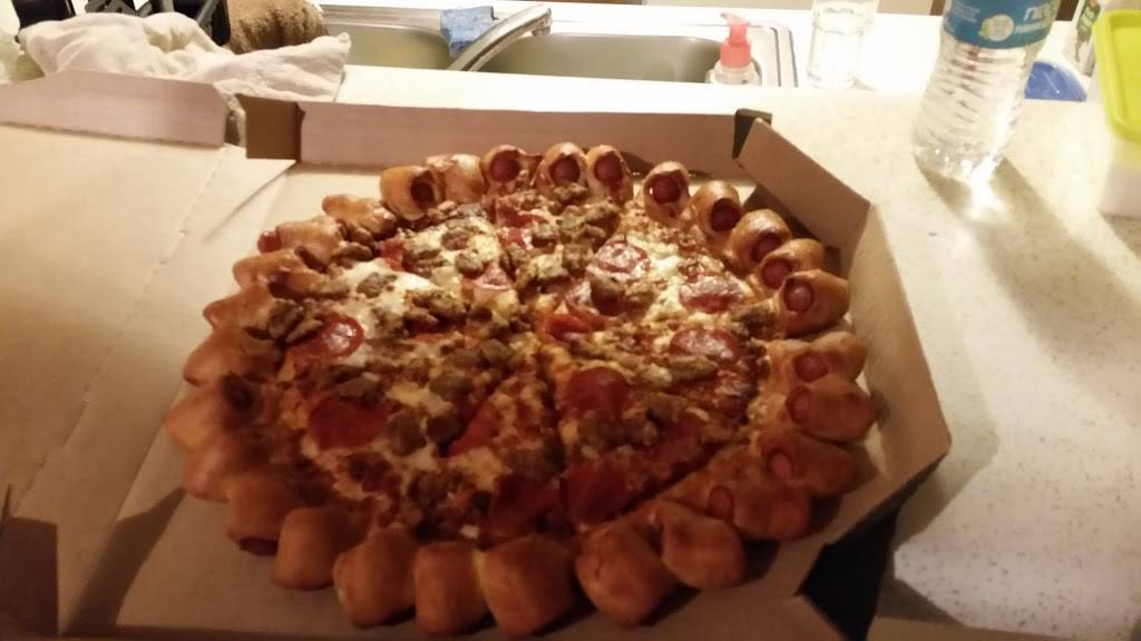 Pizza Hut | restaurant | 720 W Eleventh St, Tracy, CA 95376, USA | 2098325100 OR +1 209-832-5100