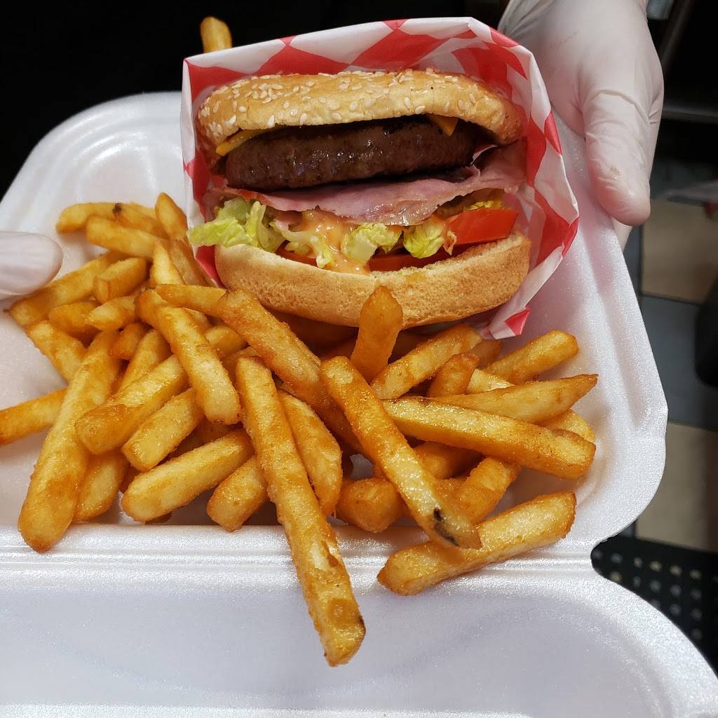 Zezo Sub & Grill | restaurant | 377 Schaefer Rd, Detroit, MI 48217, USA | 3134629696 OR +1 313-462-9696