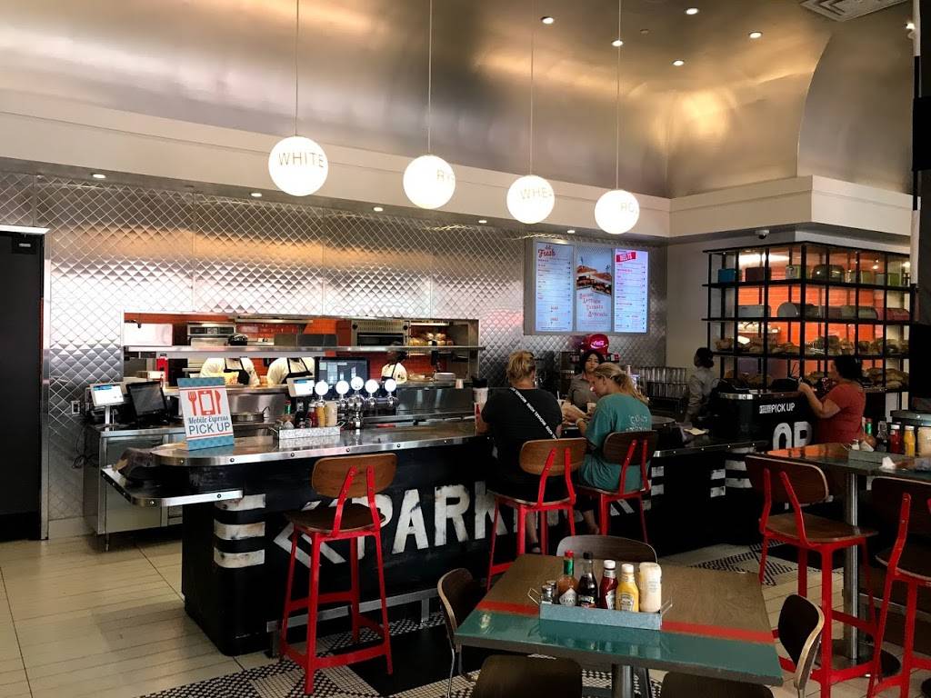 Bread Box Handcrafted Sandwiches™ | restaurant | 6000 Universal Blvd, Orlando, FL 32819, USA | 4072243663 OR +1 407-224-3663