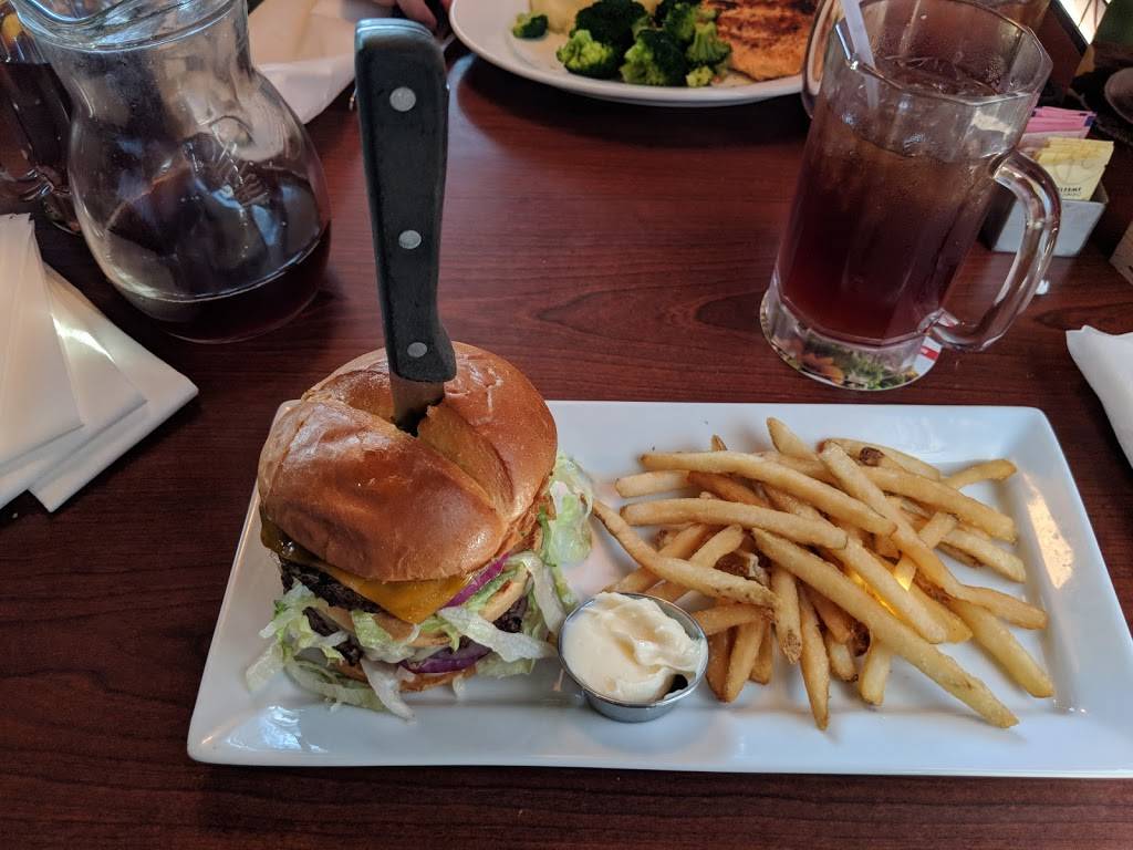 Ruby Tuesday | restaurant | 2235 E Gulf to Lake Hwy, Inverness, FL 34453, USA | 3523441752 OR +1 352-344-1752