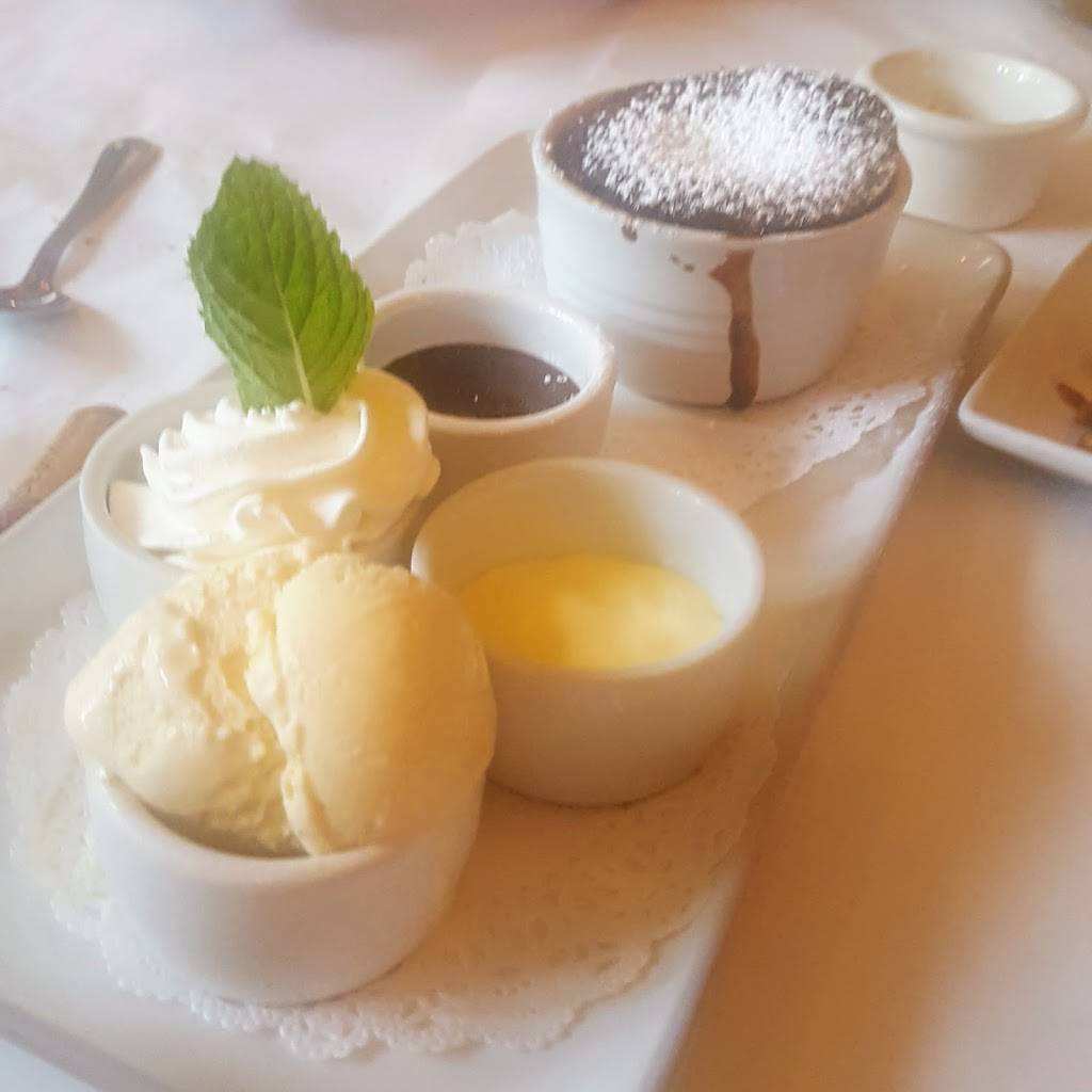 Le petit Restaurant | restaurant | 13360 Ventura Blvd, Sherman Oaks, CA 91423, USA | 8185017999 OR +1 818-501-7999