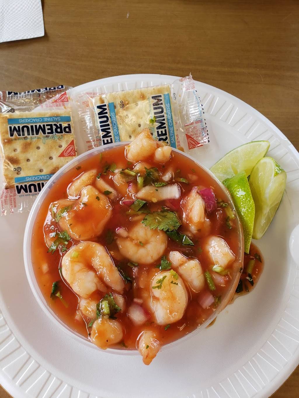 Fancy Fish | restaurant | 32 Central Ave, Passaic, NJ 07055, USA | 9737784466 OR +1 973-778-4466