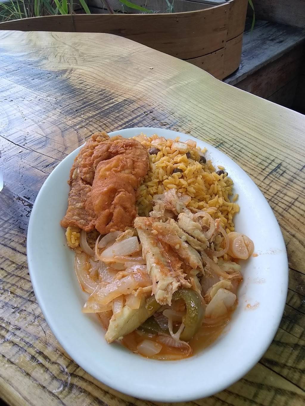 Buen Gusto Restaurant | restaurant | 379 Grand Ave #1, New Haven, CT 06513, USA | 2037723577 OR +1 203-772-3577