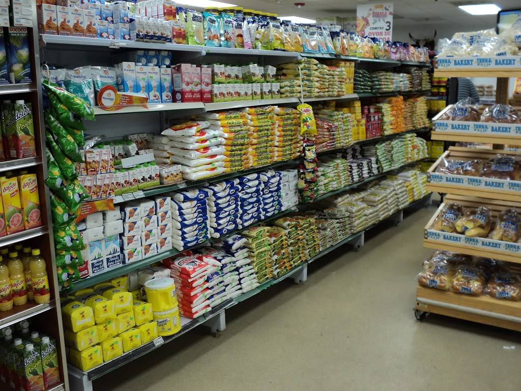 Terra Nossa Center Market | restaurant | 1501 Bedford St, Abington, MA 02351, USA | 7819822272 OR +1 781-982-2272