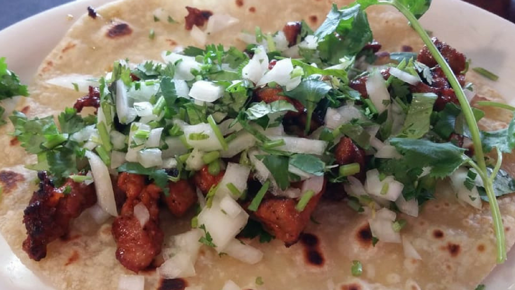 El Charro Mexican Restaurant | restaurant | 2101 AZ-95 #4 6073, Bullhead City, AZ 86442, USA | 9287639331 OR +1 928-763-9331