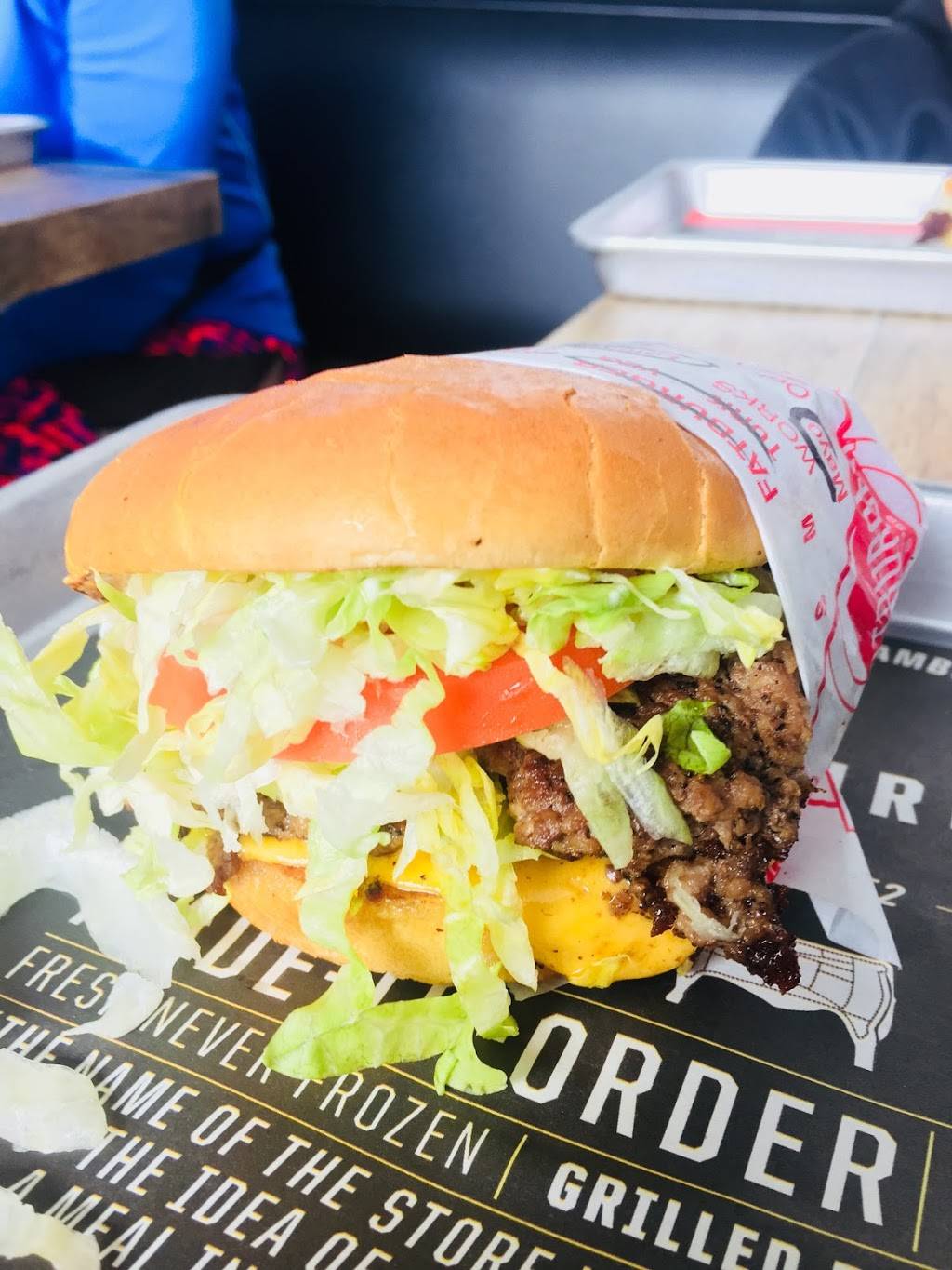 Fatburger & Buffalos Express | restaurant | 1916 Lincoln Blvd, Santa Monica, CA 90405, USA | 4243220344 OR +1 424-322-0344