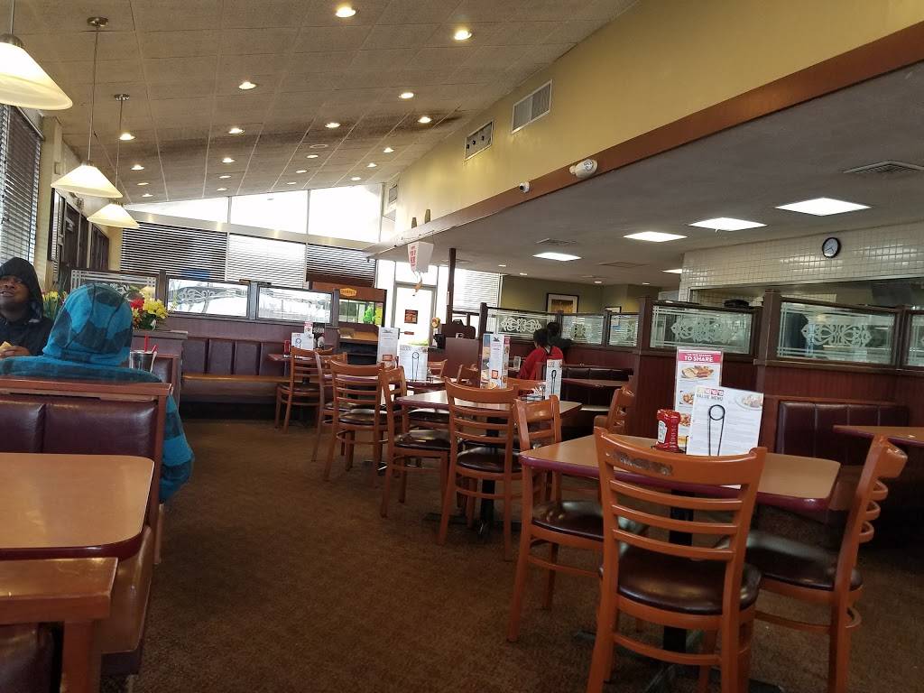 Dennys | restaurant | 12105 Biscayne Blvd, North Miami, FL 33181, USA | 3058933411 OR +1 305-893-3411
