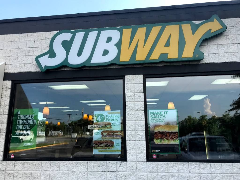 Subway Restaurants | restaurant | 3127 Broad St, Chattanooga, TN 37408, USA | 4237563850 OR +1 423-756-3850