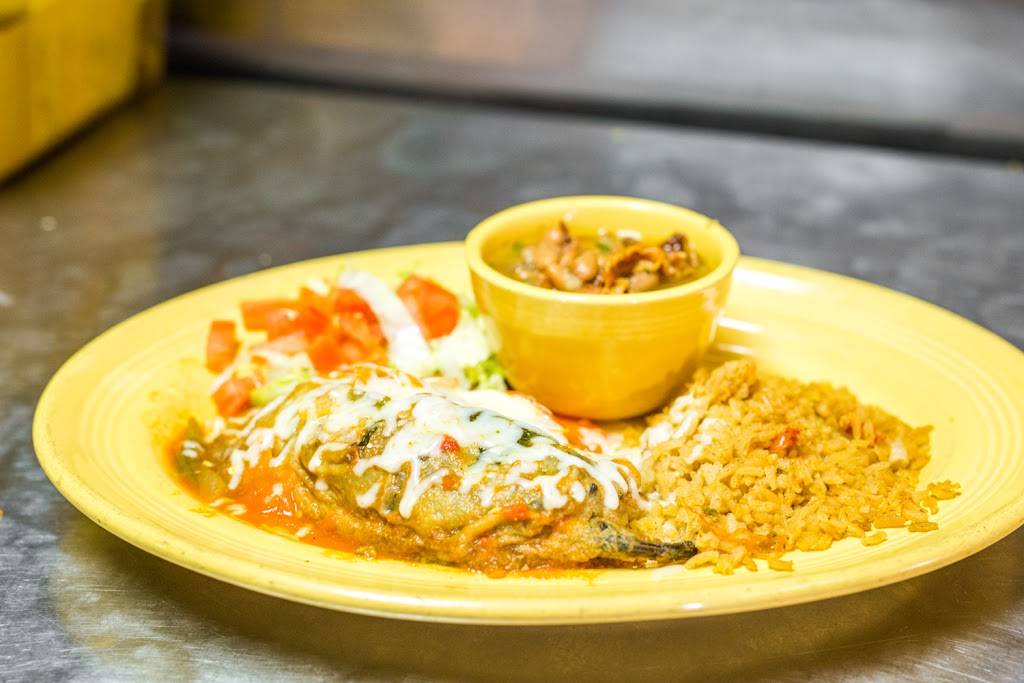 Nichas Comida Mexicana | restaurant | 5059 Northwest Loop 410, San Antonio, TX 78229, USA | 2106804420 OR +1 210-680-4420