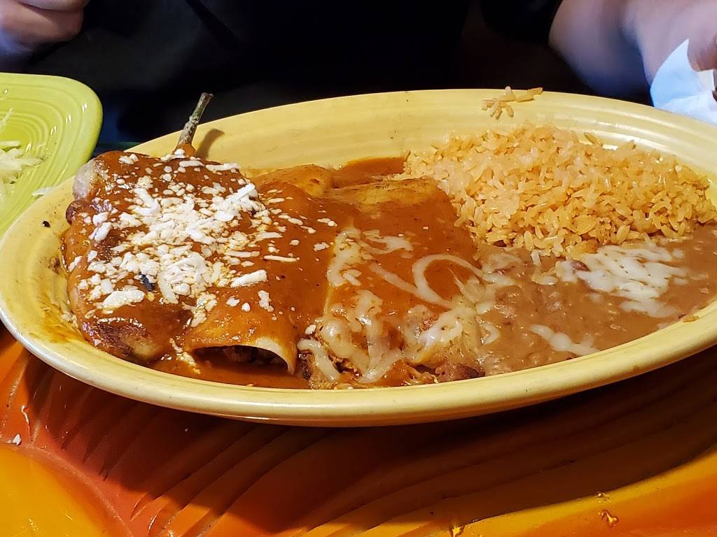 El Rodeo Brunswick | restaurant | 238 Bath Rd, Brunswick, ME 04011, USA | 2073731700 OR +1 207-373-1700