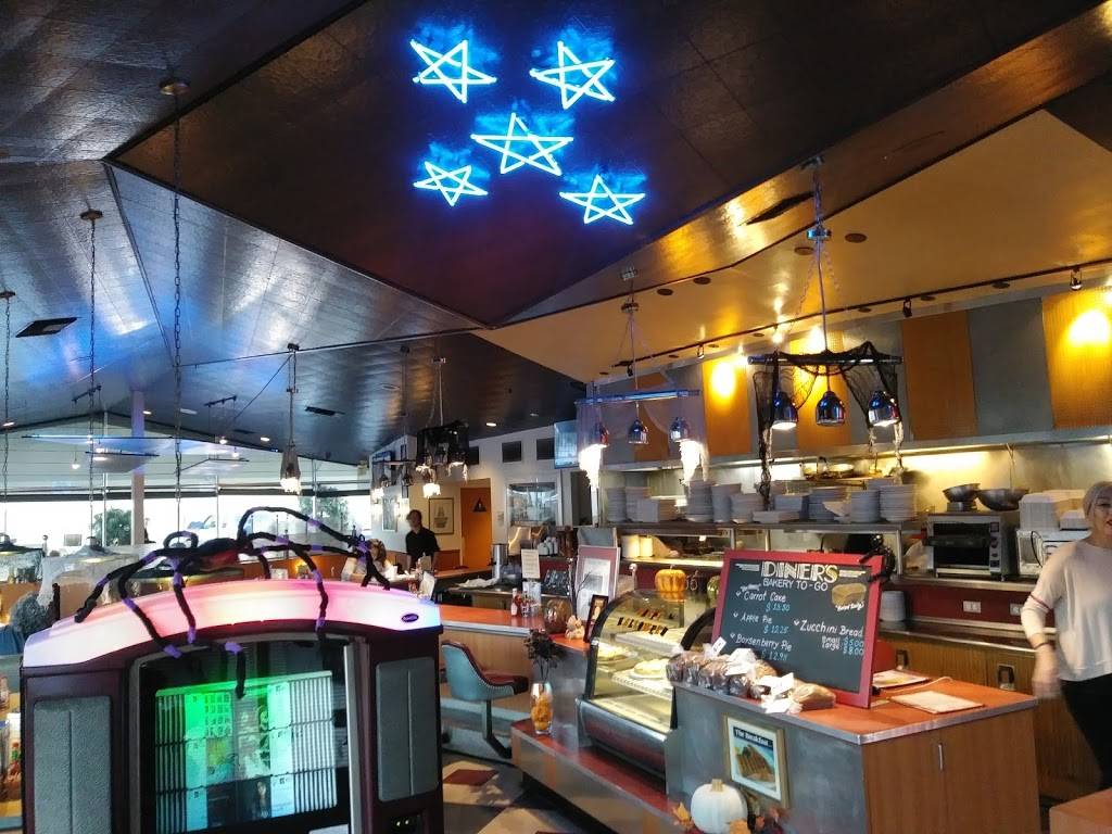 Diner On Main | restaurant | 201 W Main St, Alhambra, CA 91801, USA | 6262813488 OR +1 626-281-3488