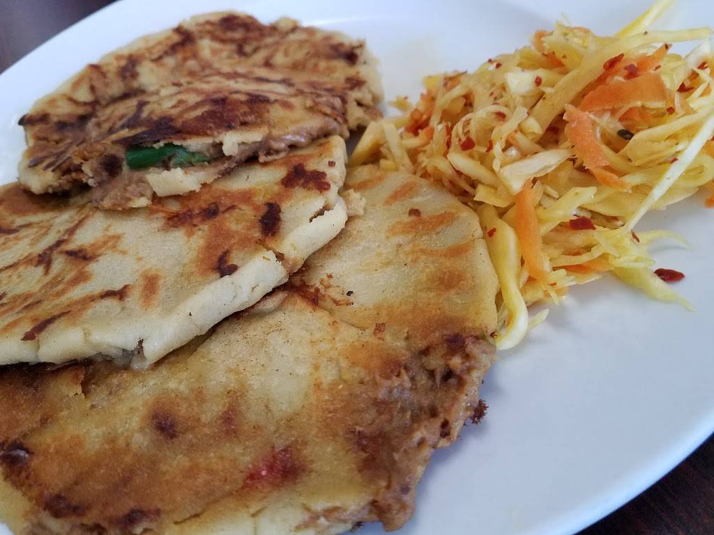 Bilus Tacos&Chiles | restaurant | 665 Newtown Rd ste 112-113, Virginia Beach, VA 23462, USA | 7574900230 OR +1 757-490-0230