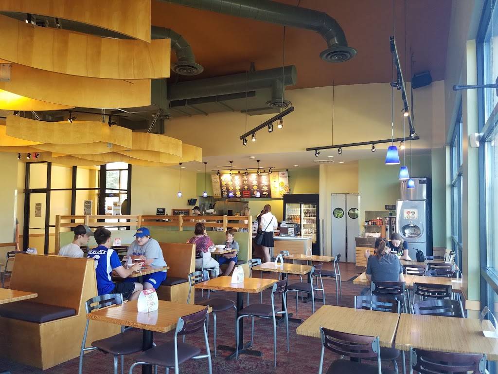 Noodles and Company | restaurant | 2981 Triverton Pike Dr. At, McKee Rd, Fitchburg, WI 53711, USA | 6082767600 OR +1 608-276-7600