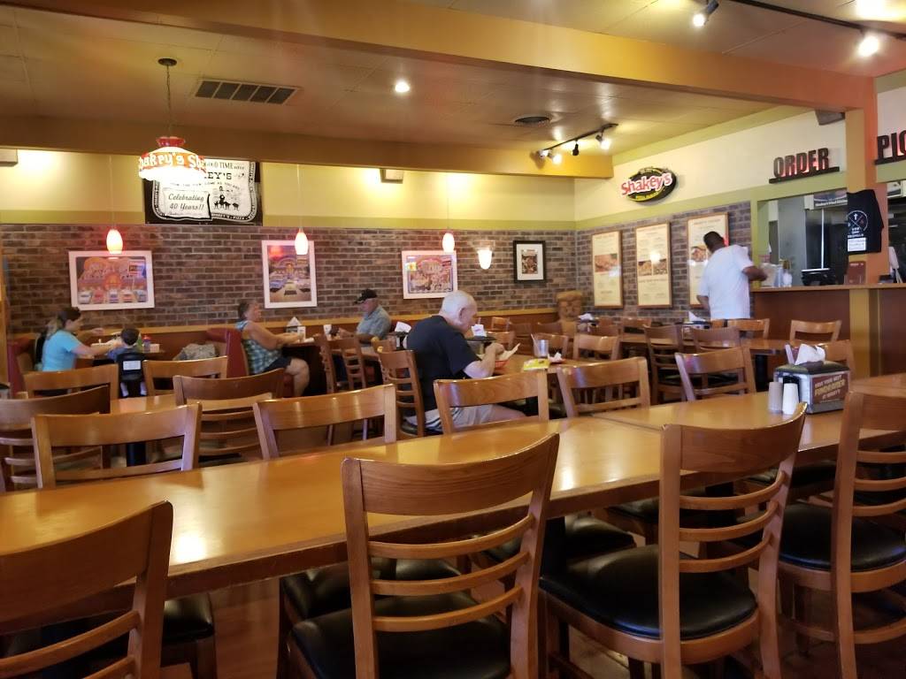 Shakeys Pizza Parlor | restaurant | 2829 Olive Hwy, Oroville, CA 95966, USA | 5305348844 OR +1 530-534-8844