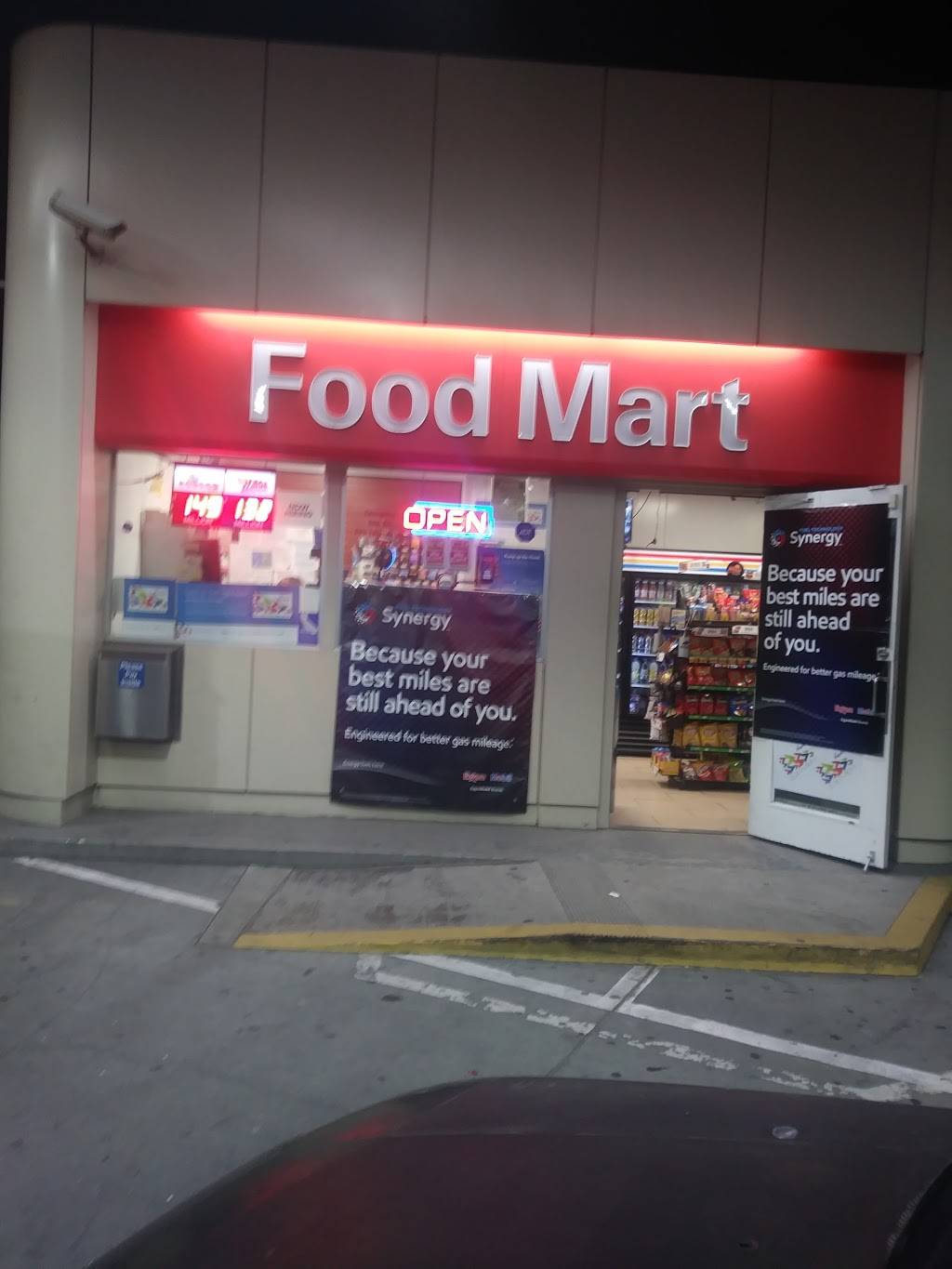 Exxon | meal takeaway | 404 19th Ave, San Mateo, CA 94403, USA | 6507273157 OR +1 650-727-3157