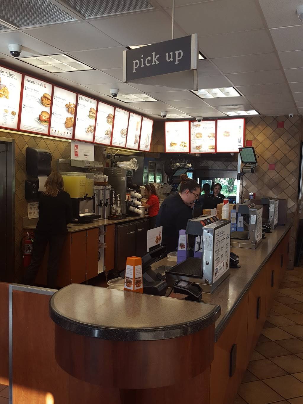 Chick-fil-A | restaurant | 1031 W University Ave, Georgetown, TX 78628, USA | 5129304884 OR +1 512-930-4884