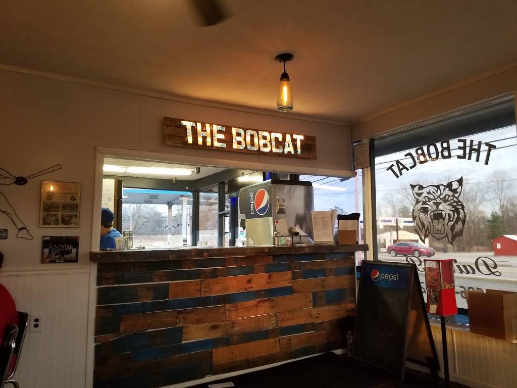 Bobcat Drive In | restaurant | 1969 KY-11, Beattyville, KY 41311, USA | 6064642702 OR +1 606-464-2702