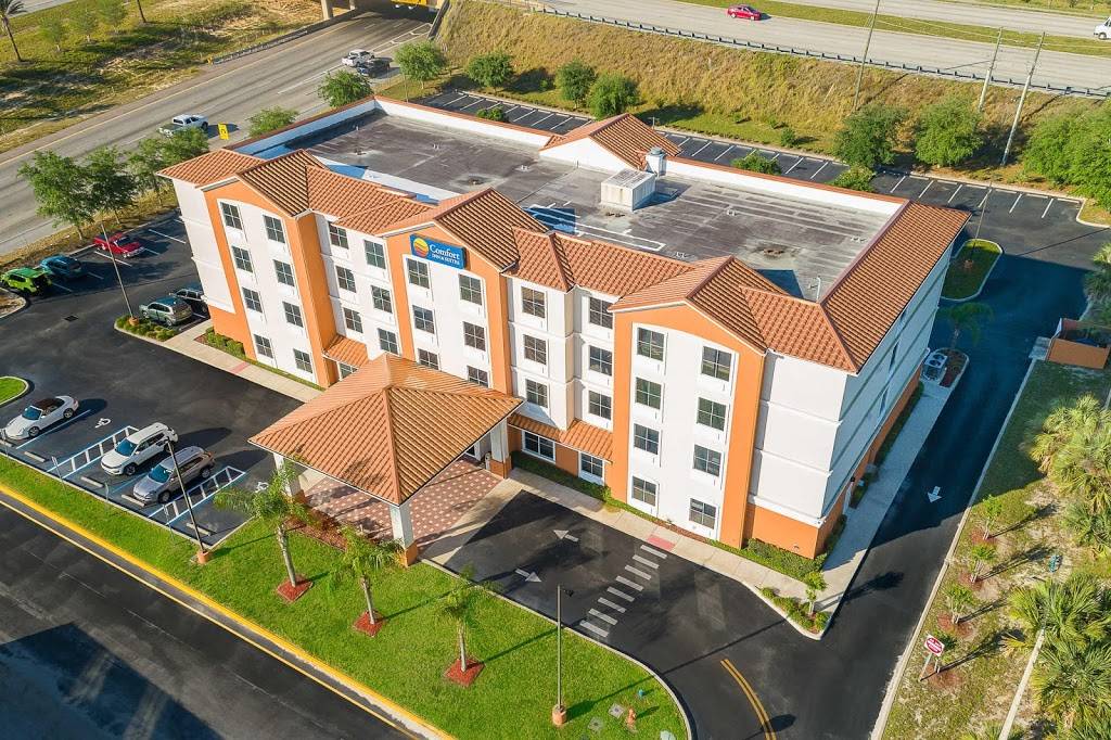 Comfort Inn & Suites Maingate South | restaurant | 4095 Hotel Dr, Davenport, FL 33897, USA | 8633534510 OR +1 863-353-4510