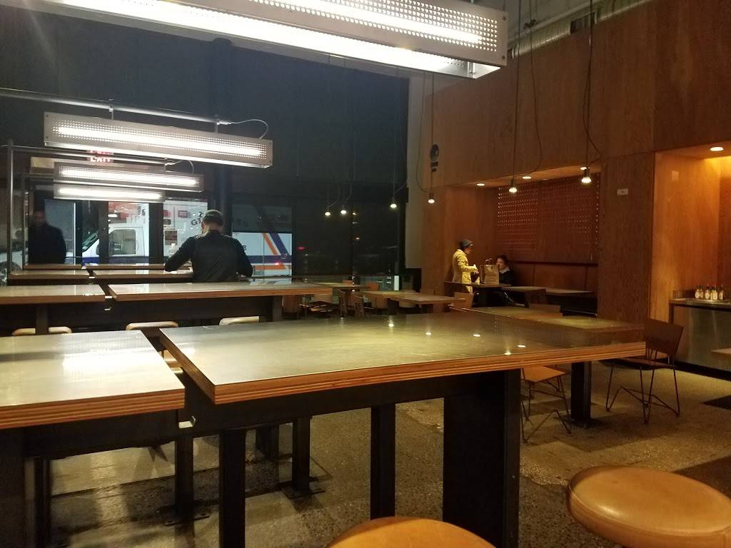 Chipotle Mexican Grill | restaurant | 2335 New Hyde Park Rd #2329, New Hyde Park, NY 11040, USA | 5166739630 OR +1 516-673-9630