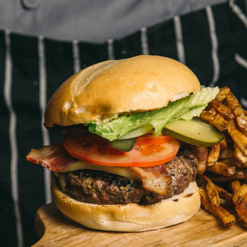 Rouge Boeuf | restaurant | 121 Avenue Lépine, Gatineau, QC J8L 4M4, Canada | 6138164150 OR +1 613-816-4150