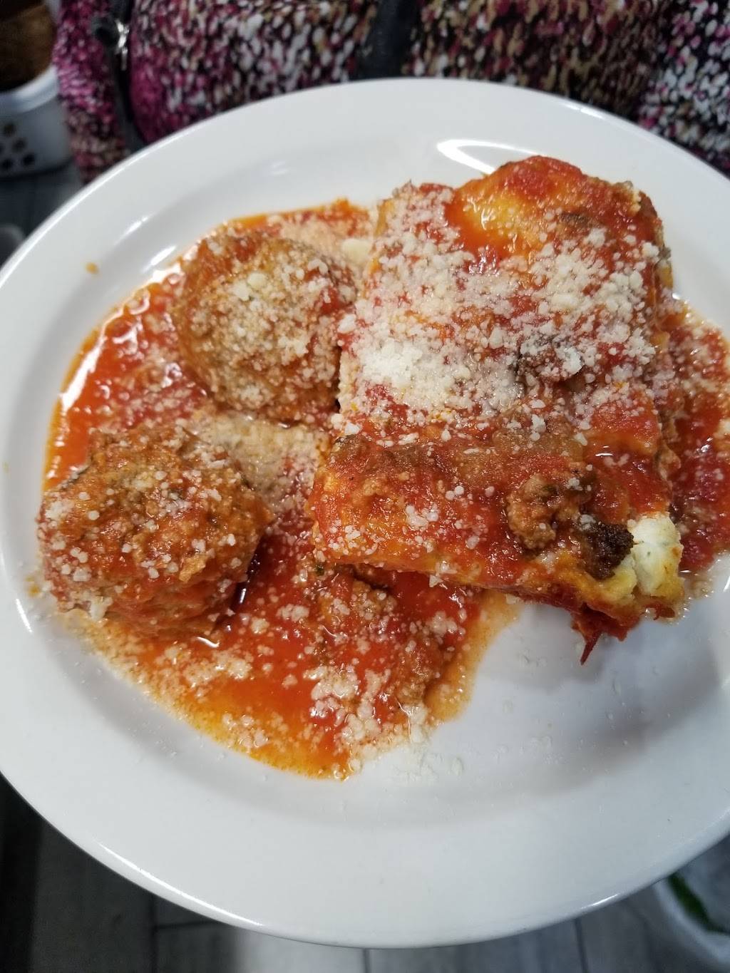 Anns Diner | restaurant | 323 Division St, Elizabeth, NJ 07201, USA | 9083539747 OR +1 908-353-9747