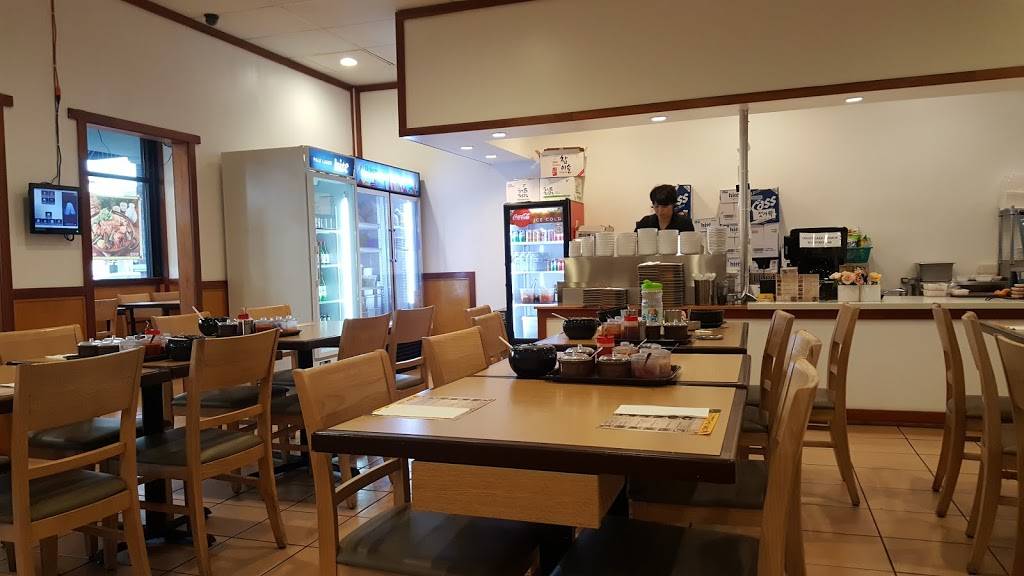 Moobongri Soondae (무봉리순대국) | restaurant | 1937 W Malvern Ave, Fullerton, CA 92833, USA | 7146809550 OR +1 714-680-9550