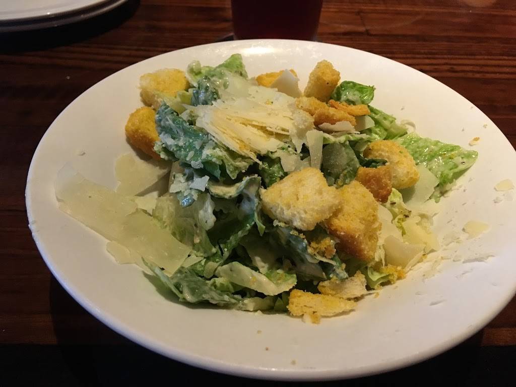 LongHorn Steakhouse | meal takeaway | 10030 University Plaza Dr, Fort Myers, FL 33913, USA | 2394330286 OR +1 239-433-0286